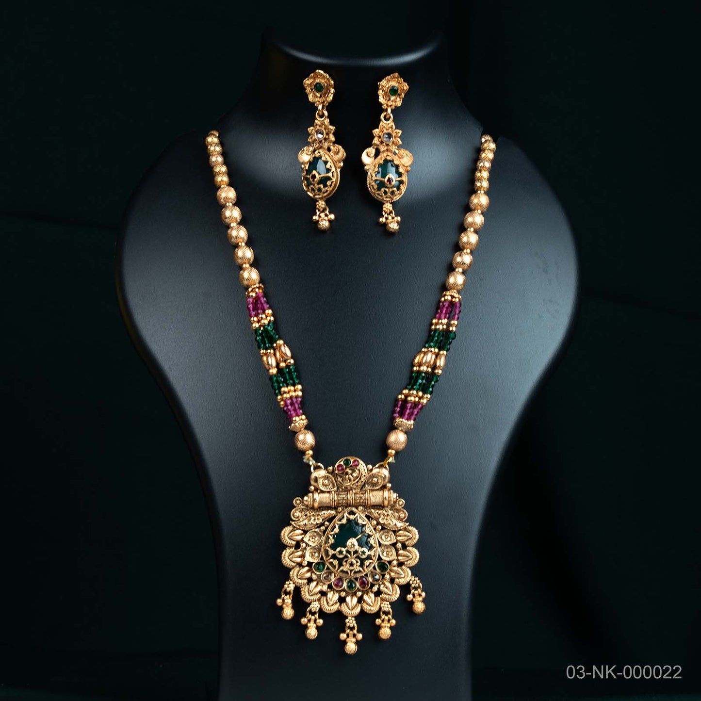 Mira Temple Gold Green Floral Necklace Set