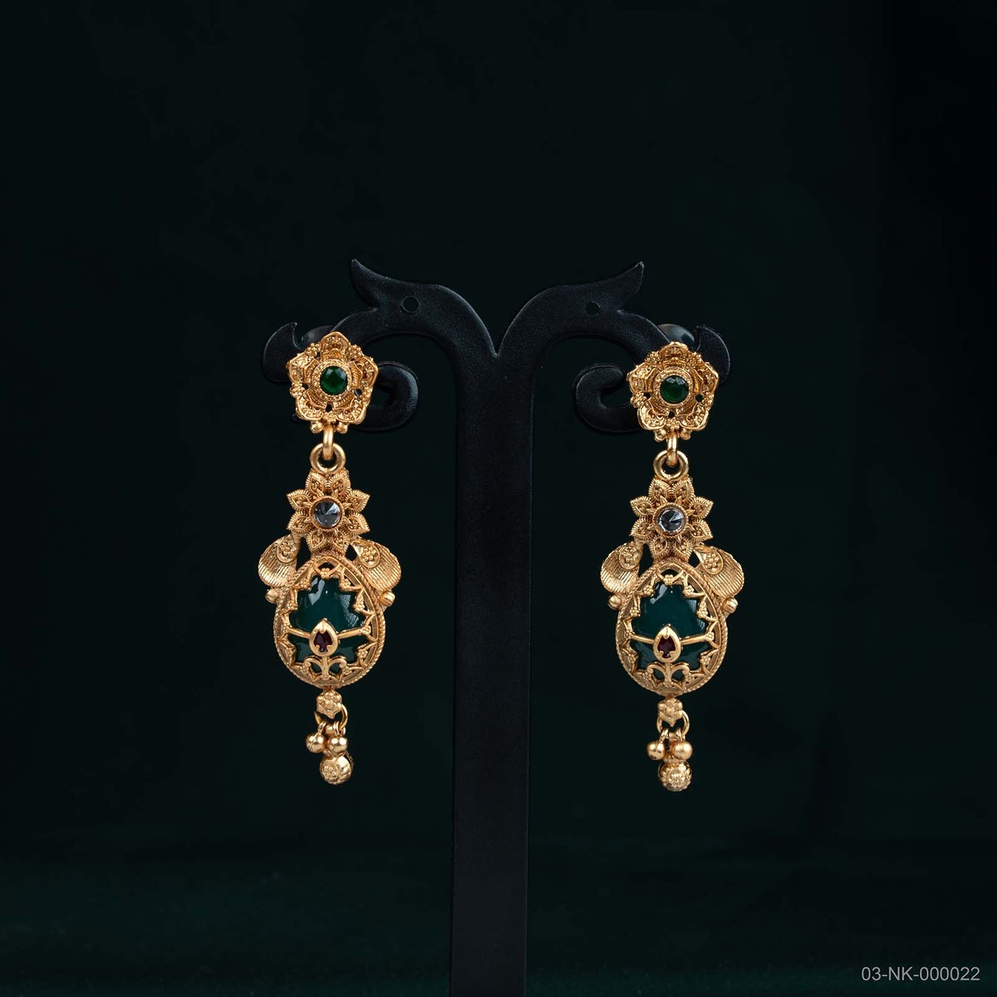 Mira Temple Gold Green Floral Necklace Set