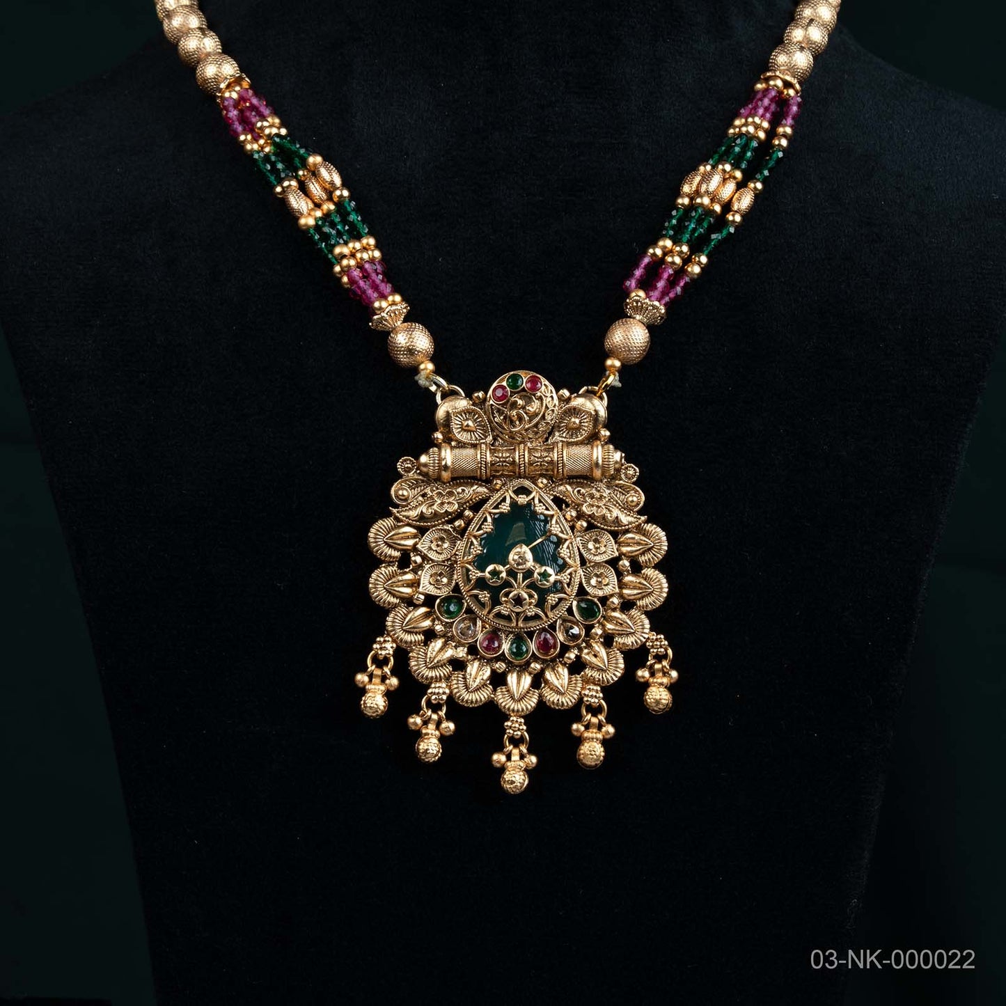 Mira Temple Gold Green Floral Necklace Set