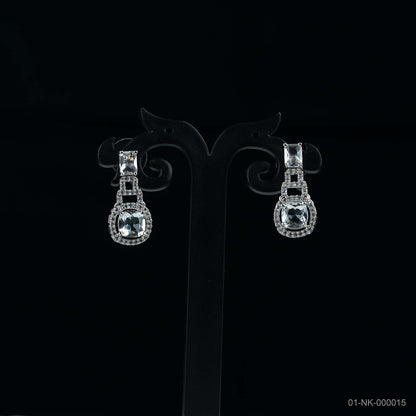 Sia Silver Plated AD Halo Necklace Set
