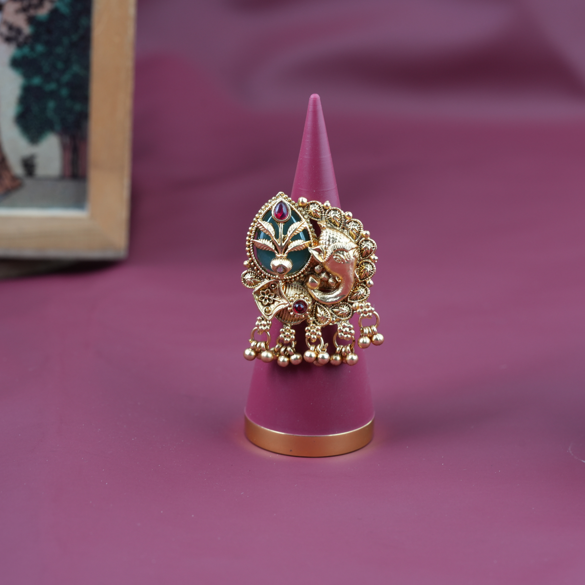 Diya Temple Gold Green Ganesha Ring