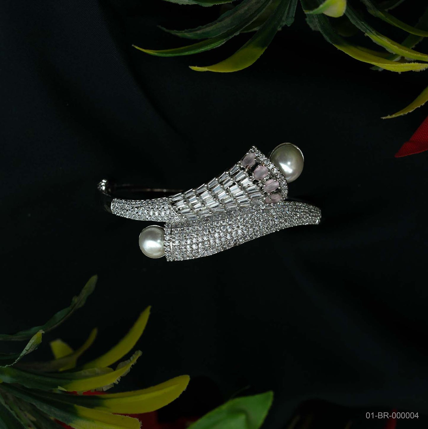 Vera Silver Pearl AD Bypass Kada